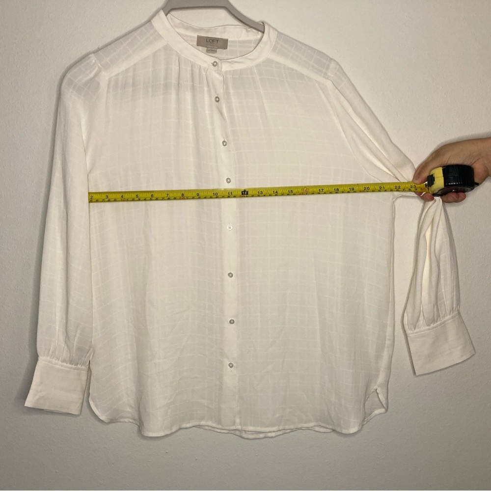 LOFT Size LP White/Cream Button-Down Shirt, w/ Plaid-Style Pattern in Same Color - Picture 7 of 7